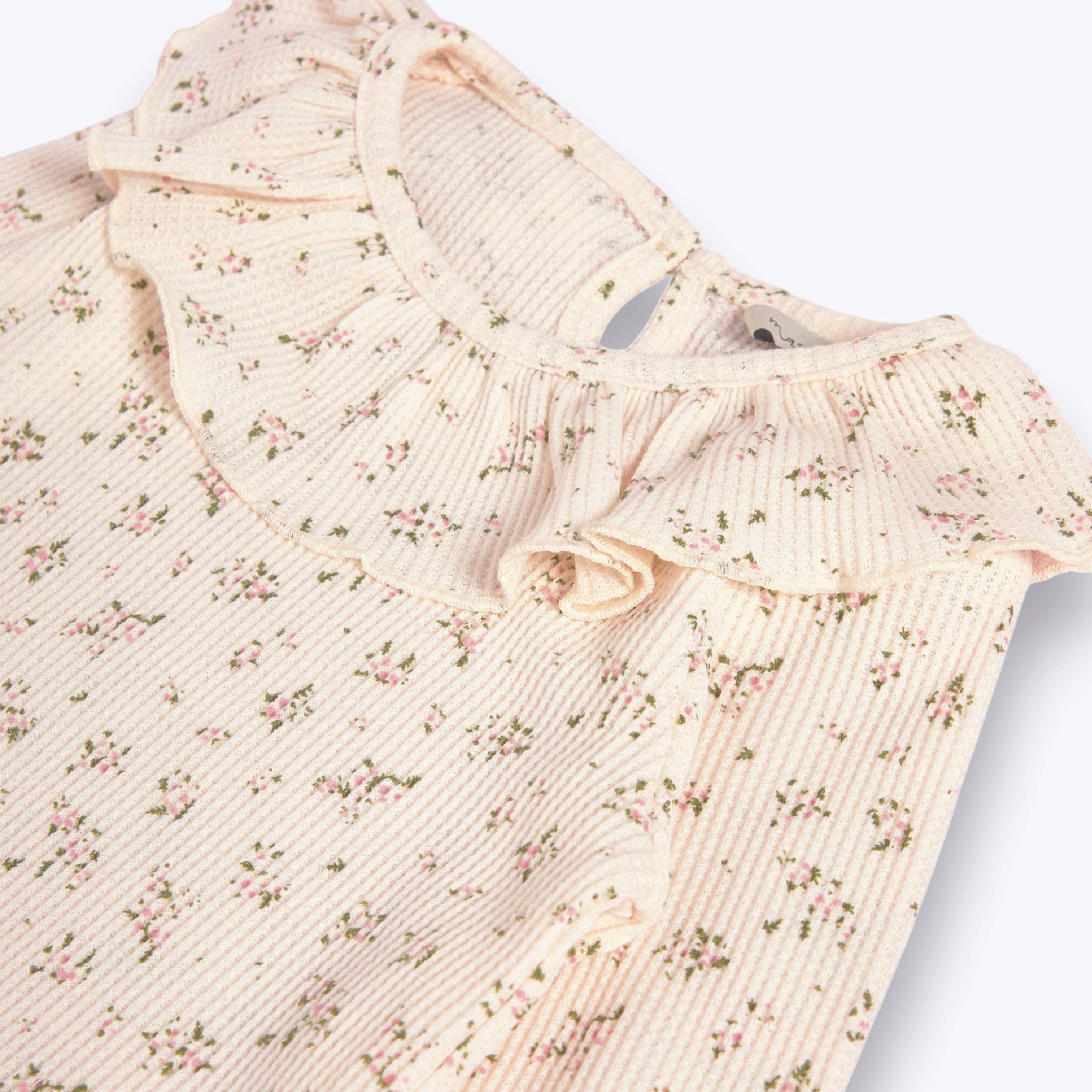 Body cuello vuelo flor