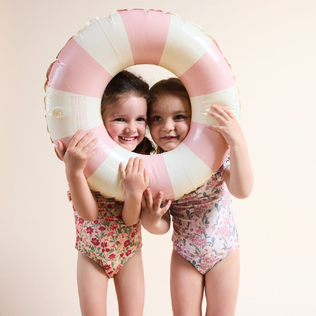 Traje de baño globo rosado